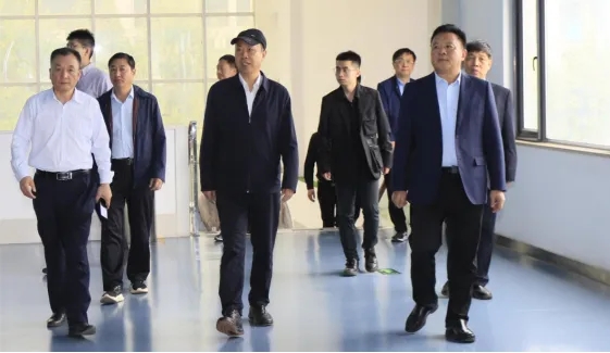 中国工程院院士任发政莅临世界杯官方入口乳业集团调研指导工作