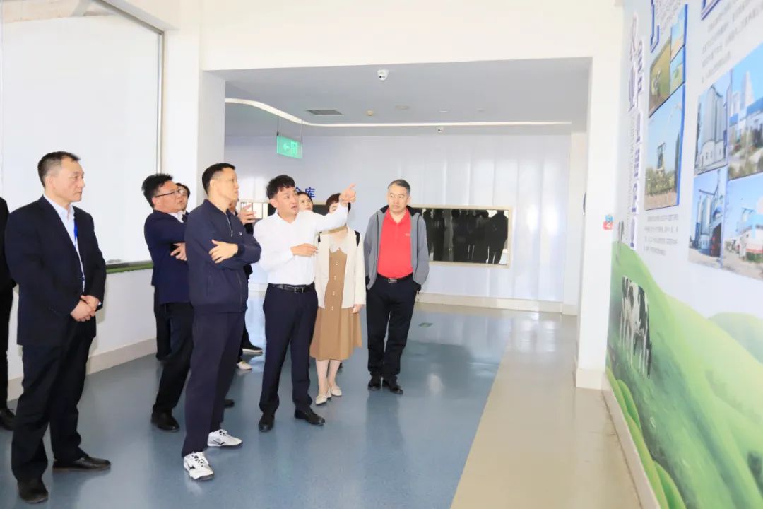 世界杯官方入口| 省农投集团董事长李晓寰一行莅临世界杯官方入口调研指导工作