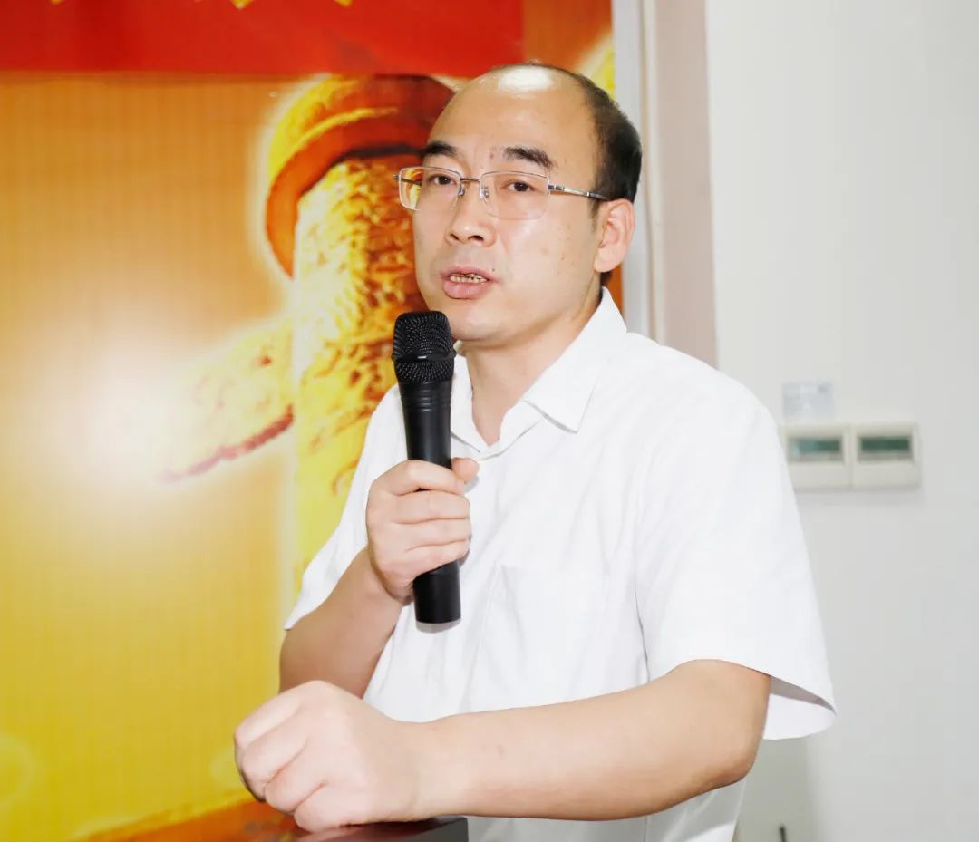 鼓足干劲·再创辉煌 | 世界杯官方入口乳业集团召开经销商座谈会
