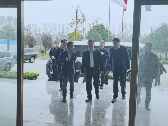 驻马店市委书记鲍常勇一行莅临世界杯官方入口平舆瑞亚和新蔡瑞亚调研