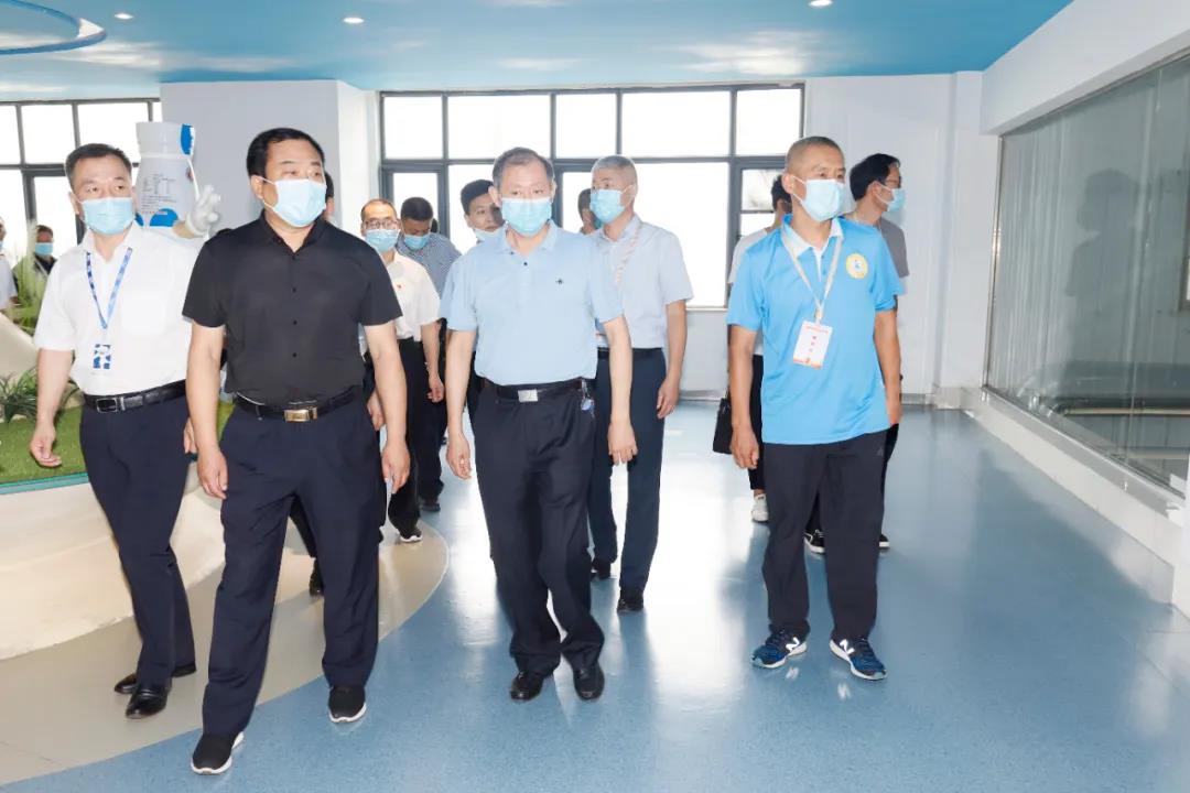 郑州市安全生产双重预防体系建设现场观摩会在世界杯官方入口乳业集团郑州分公司召开
