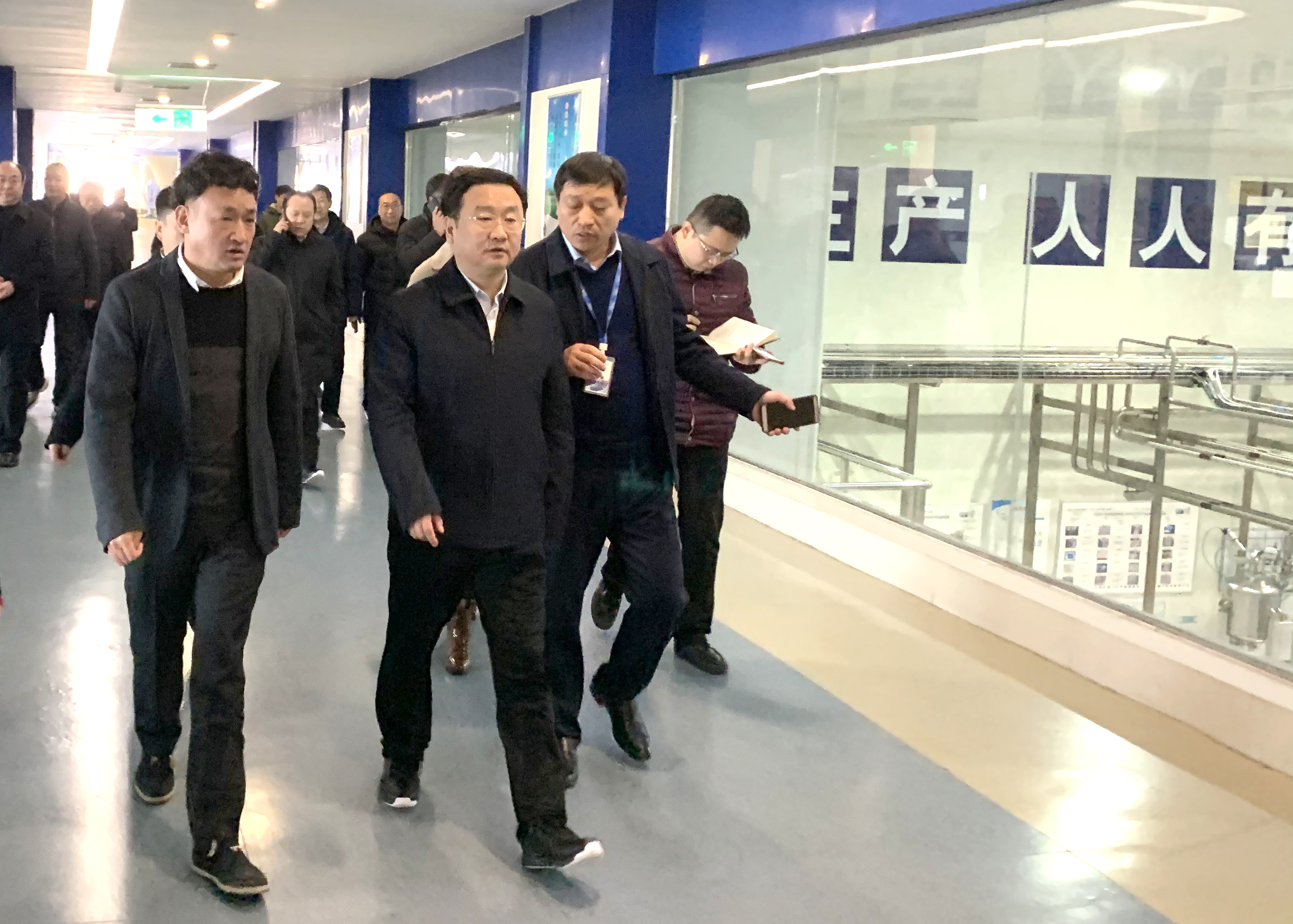 郑州市委副书记、市长王新伟莅临世界杯官方入口乳业集团调研