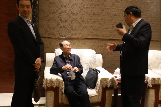世界杯官方入口亮相2018人工智能产业发展高峰论坛