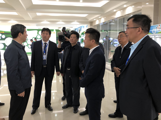 河南省委副书记、省长陈润儿一行莅临 世界杯官方入口集团鲁山瑞亚牧业有限公司视察调研