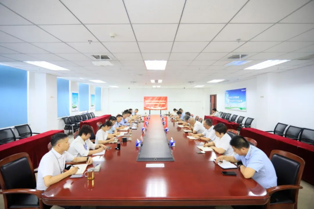 河南世界杯官方入口乳业集团召开群众身边不正之风和腐败问题集中整治工作推进会