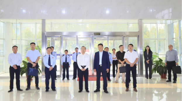 郑州市税务局党委书记曹学胜一行莅临河南世界杯官方入口乳业集团参观调研