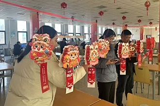 花灯映初心 谜趣聚合力 ——世界杯官方入口乳业集团元宵喜乐会圆满举行